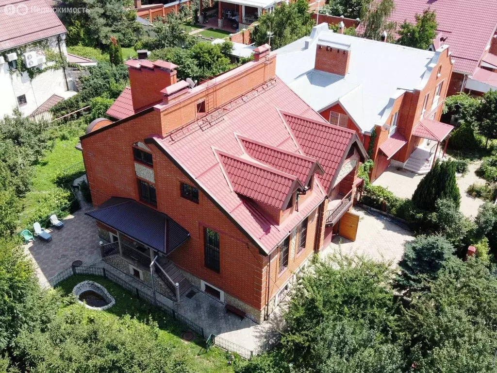 Дом в Краснодар, Фестивальный микрорайон, улица Титова, 8 (360.8 м) - Фото 0
