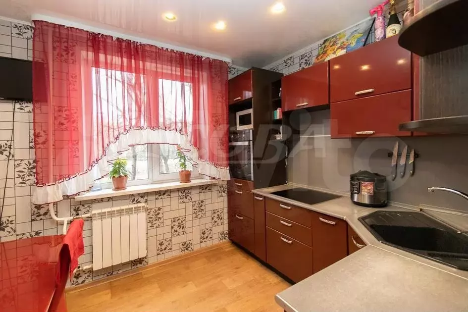 2-к. квартира, 50м, 2/9эт. - Фото 1