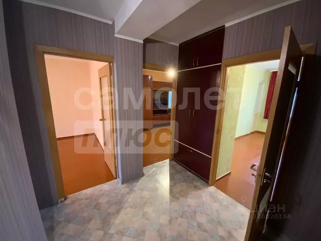 3-к кв. Крым, Симферополь ул. Воровского, 65 (65.1 м) - Фото 2