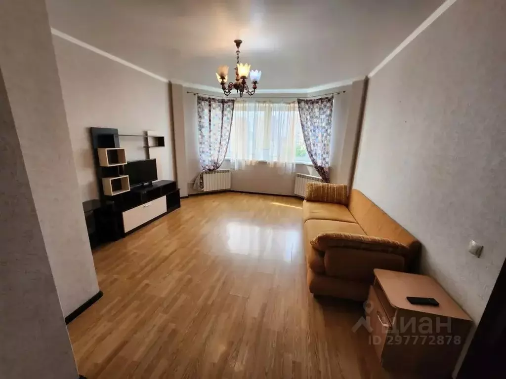 2-к кв. Московская область, Чехов ул. Ильича, 41 (70.0 м) - Фото 1