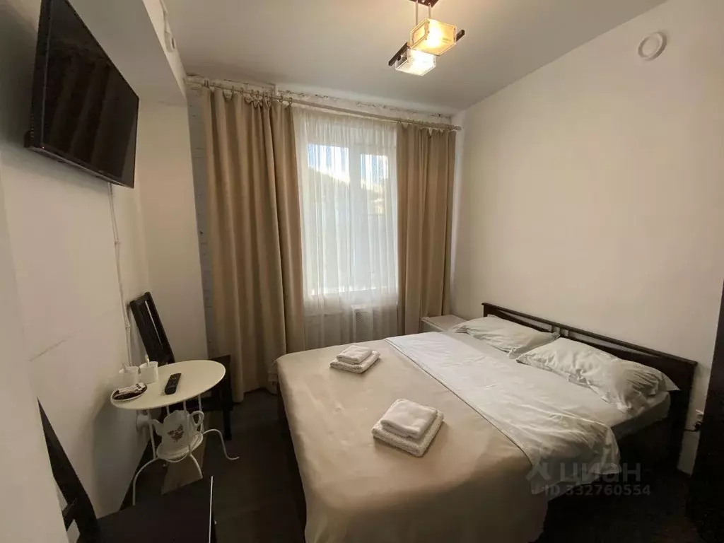 Комната Псковская область, Псков Вокзальная ул., 26 (15.0 м) - Фото 1