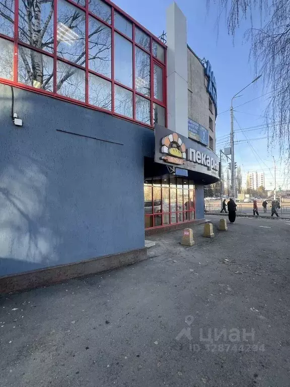 Торговая площадь в Башкортостан, Уфа ул. 50 лет СССР, 2 (26 м) - Фото 1