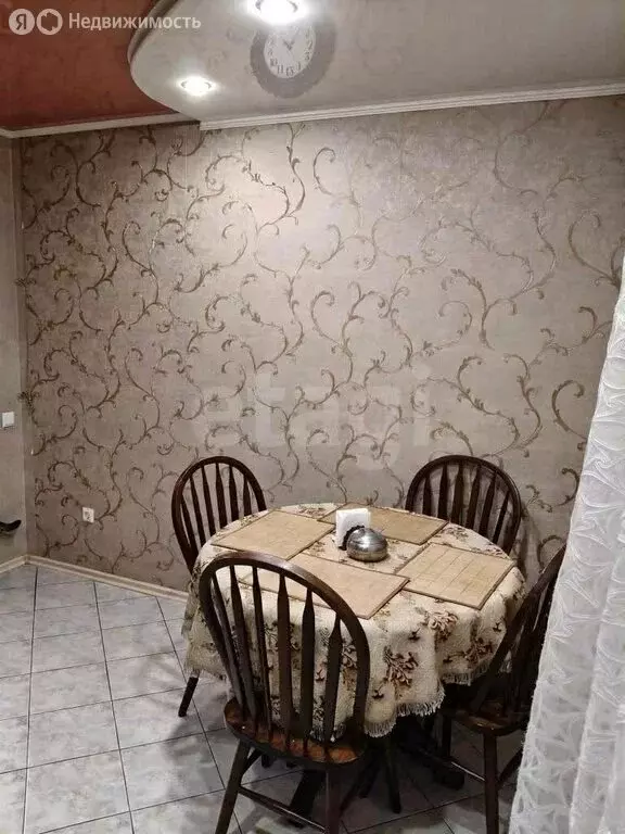 2-комнатная квартира: Губкин, Севастопольская улица, 57А (55.7 м) - Фото 1