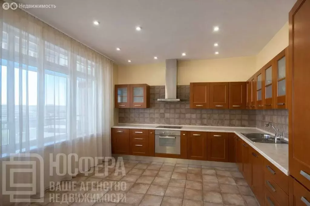 4-комнатная квартира: Волгоград, улица им. Циолковского, 33 (160 м) - Фото 2