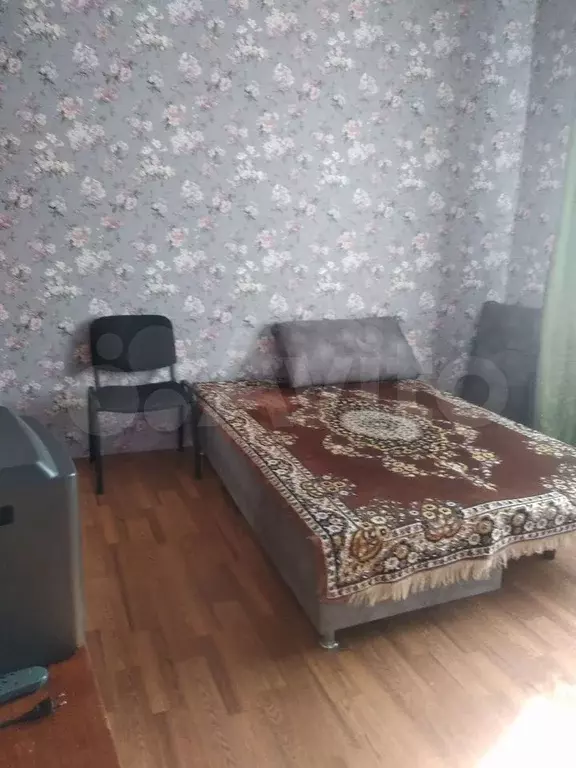 1-к. квартира, 39 м, 4/10 эт. - Фото 1