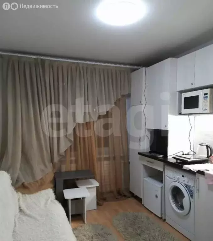 Квартира-студия: Барнаул, улица Попова, 99 (15 м) - Фото 2