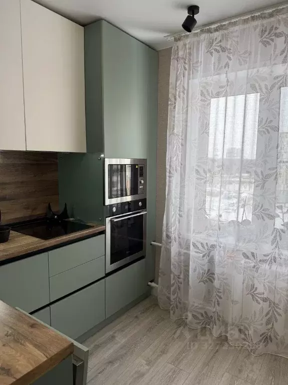 3-к кв. Нижегородская область, Нижний Новгород просп. Ильича, 38 (70.0 ... - Фото 1