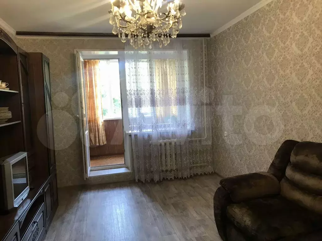 1-к. квартира, 37 м, 2/6 эт. - Фото 0