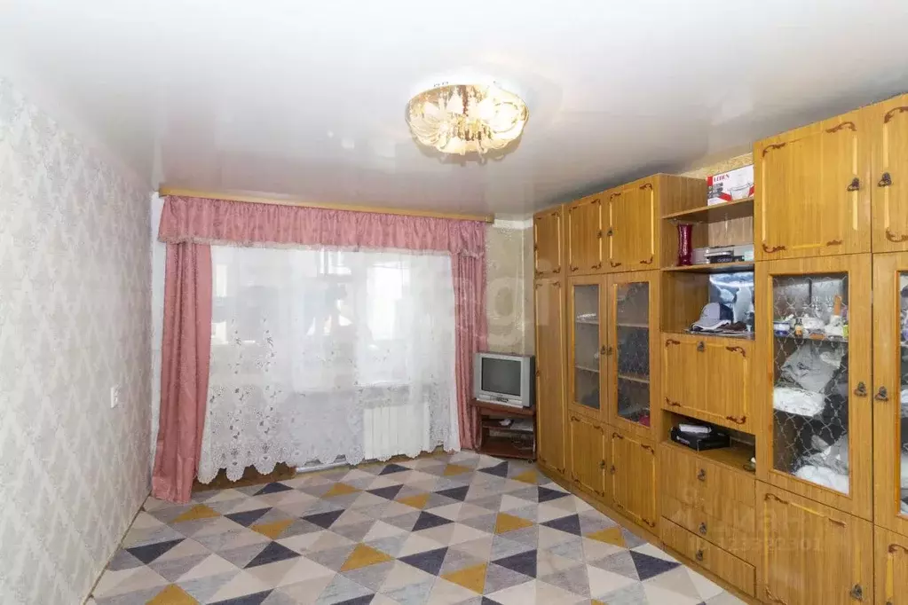 2-к кв. Тюменская область, Тюмень Амурская ул., 68 (50.0 м) - Фото 1