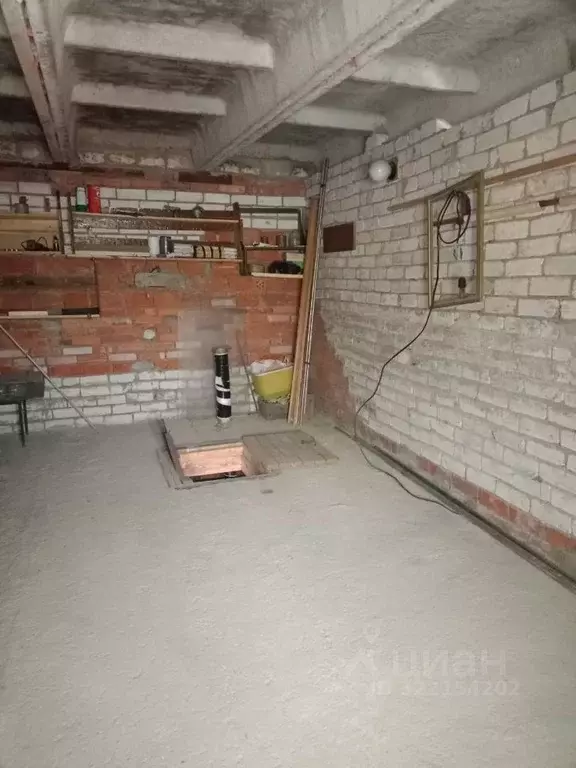 Гараж в Московская область, Наро-Фоминский городской округ, д. ... - Фото 0