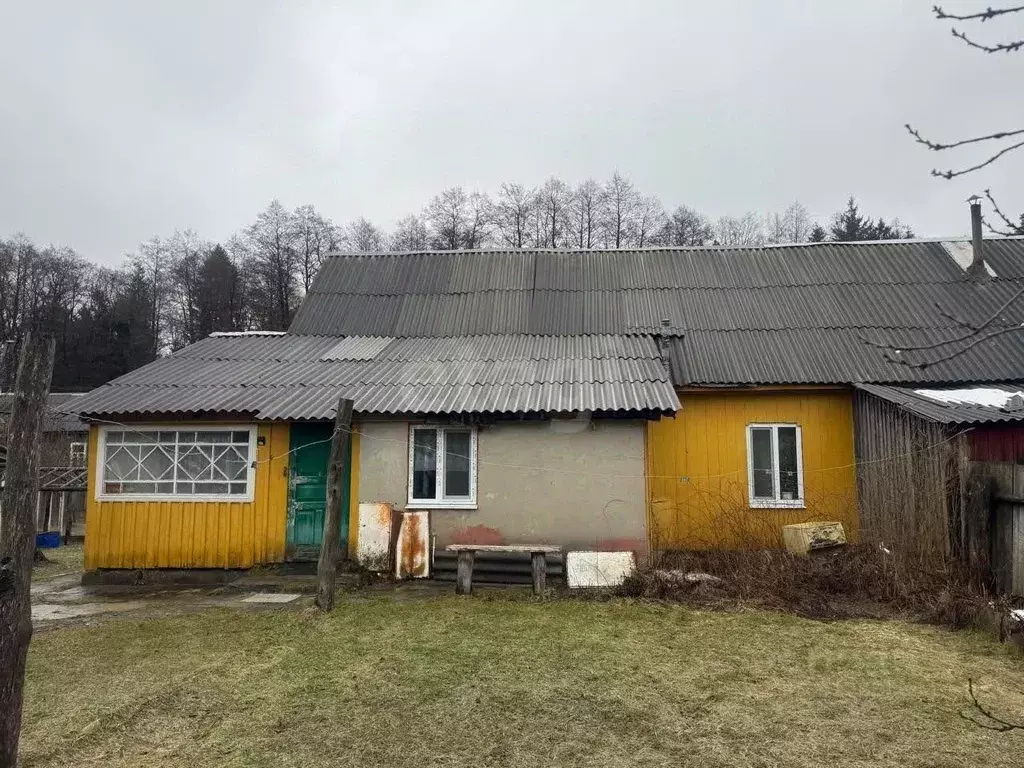 Дом в Брянская область, Брянский район, д. Стеклянная Радица ул. ... - Фото 0
