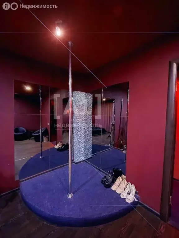 Торговая площадь (92 м) - Фото 1