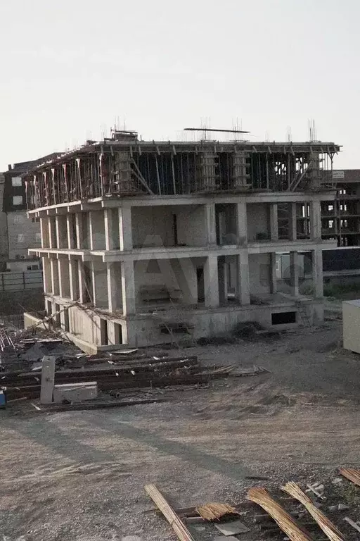 1-к. квартира, 43 м, 8/15 эт. - Фото 0