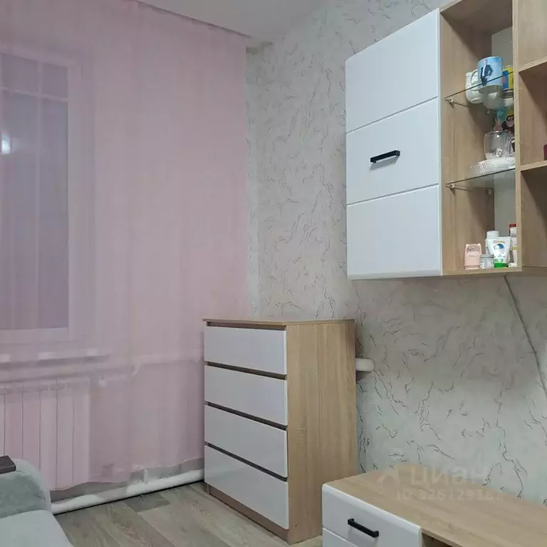 2-к кв. Омская область, Омск Горный пер., 1 (40.0 м) - Фото 2