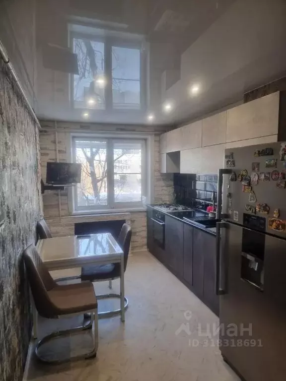 3-к кв. Саха (Якутия), Якутск ул. Каландаришвили, 38/2 (67.0 м) - Фото 0