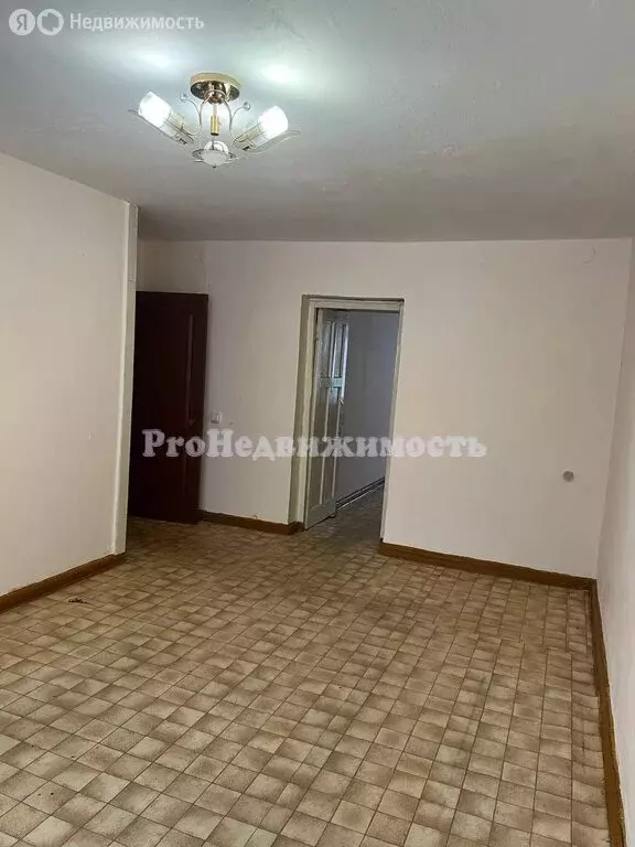 2-комнатная квартира: Кызыл, улица Кочетова, 139 (56.4 м) - Фото 1