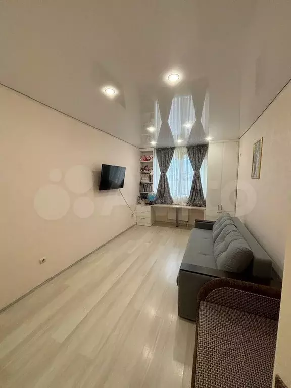 1-к. квартира, 40 м, 4/10 эт. - Фото 0
