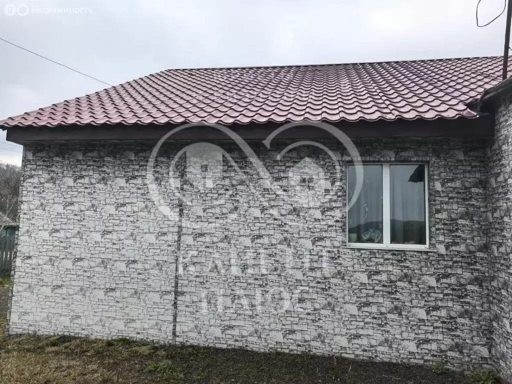 Дом в Холмский городской округ, село Совхозное, Зелёная улица (120 м) - Фото 1