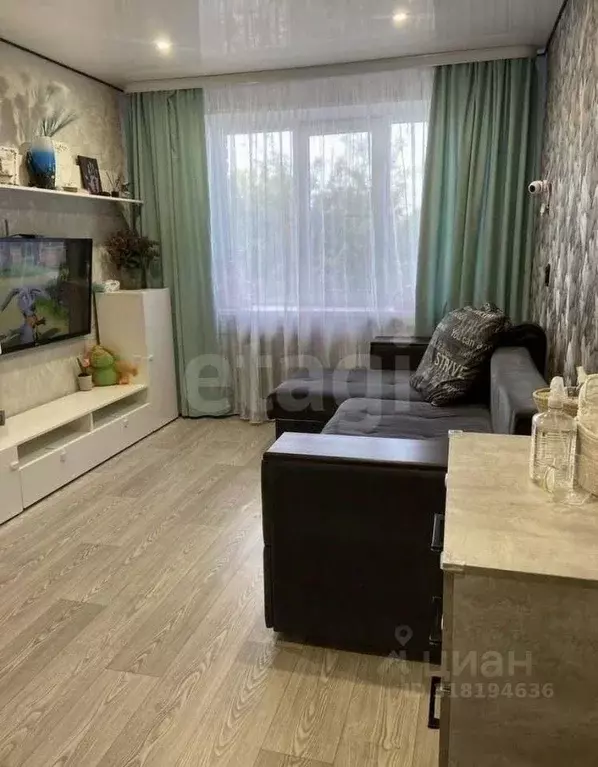 1-к кв. Белгородская область, Губкин Комсомольская ул., 57 (32.0 м) - Фото 0
