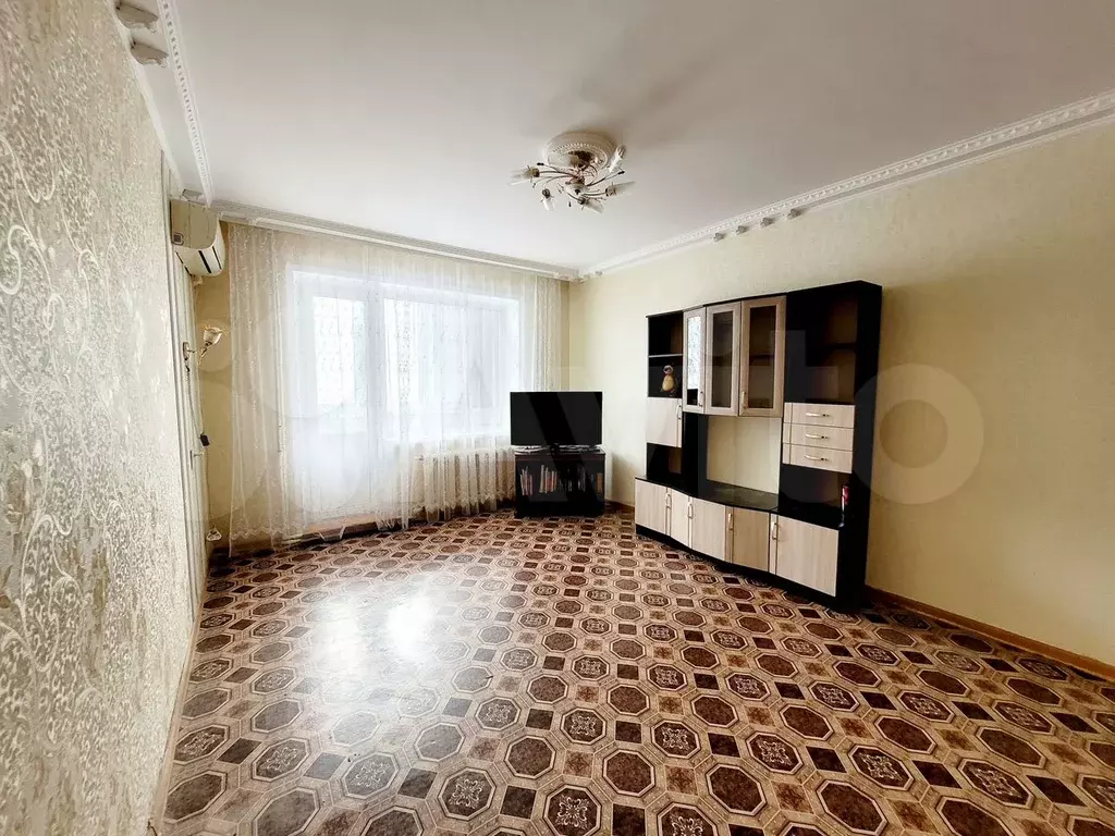 1-к. квартира, 38 м, 1/9 эт. - Фото 0