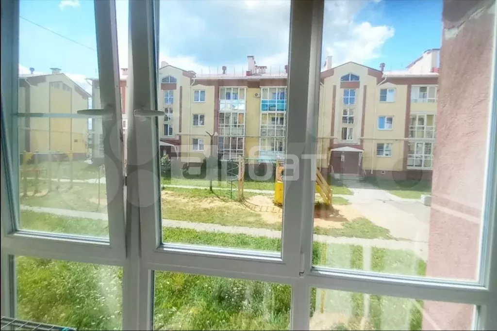 1-к. квартира, 30 м, 1/3 эт. - Фото 0