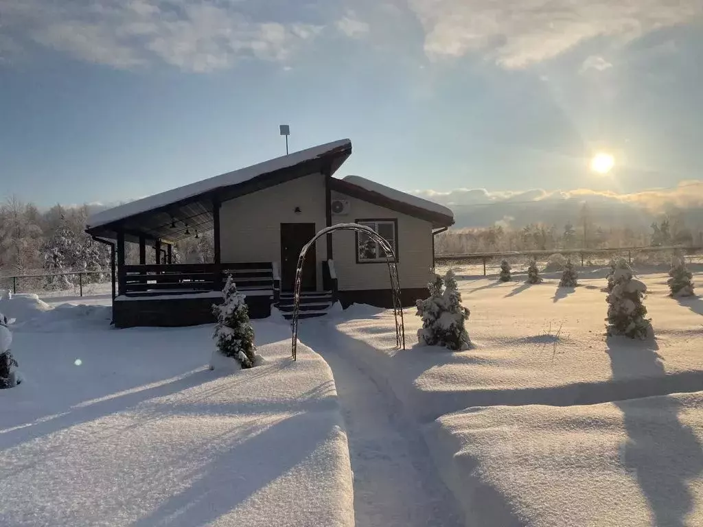 Дом в Рязанская область, Клепиковский район, Уткинское с/пос, д. ... - Фото 1
