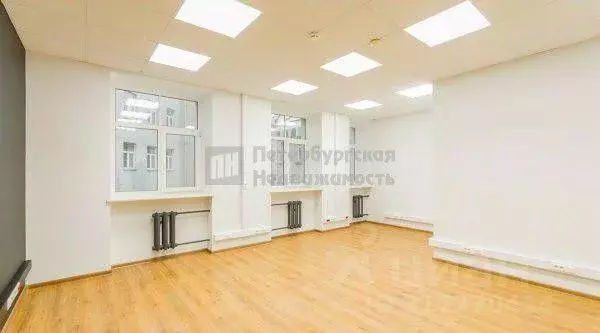 Офис в Санкт-Петербург 7-я Васильевского острова линия, 44 (130 м) - Фото 0