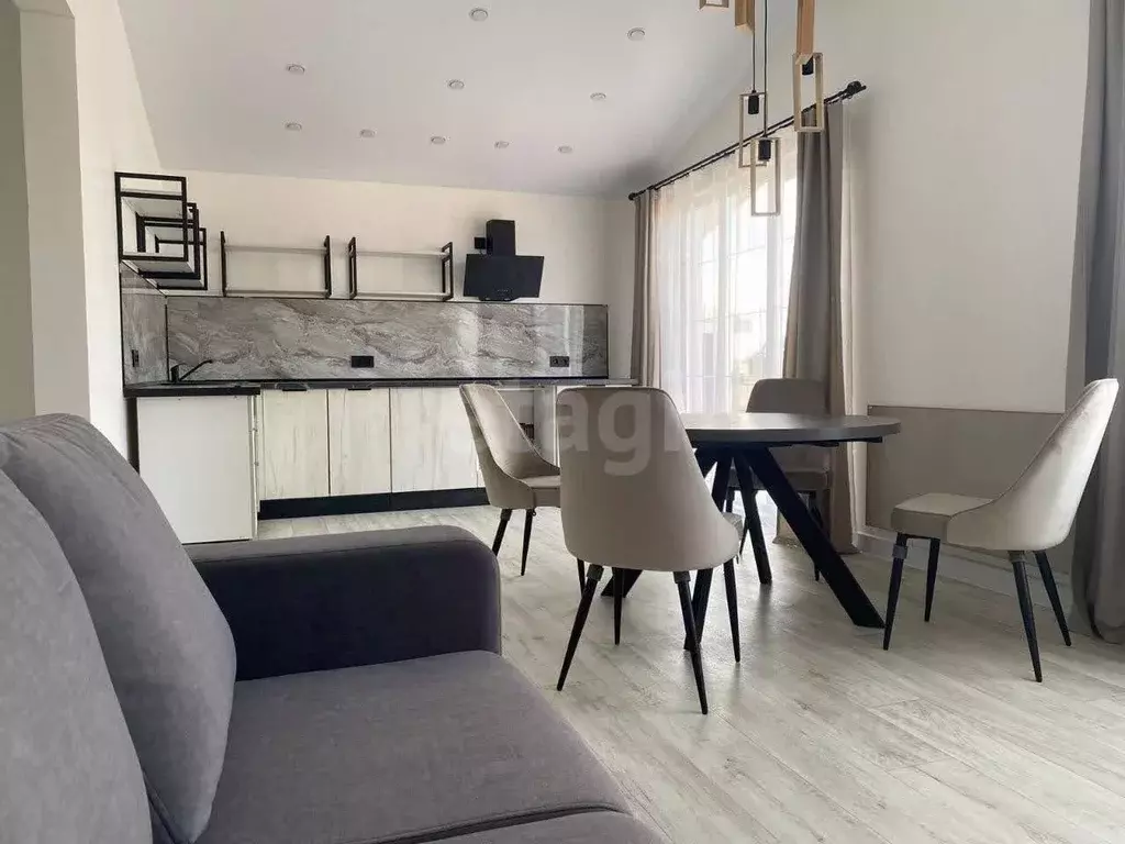 Дом в Омская область, Омский район муниципальный округ, д. Зеленовка ... - Фото 2