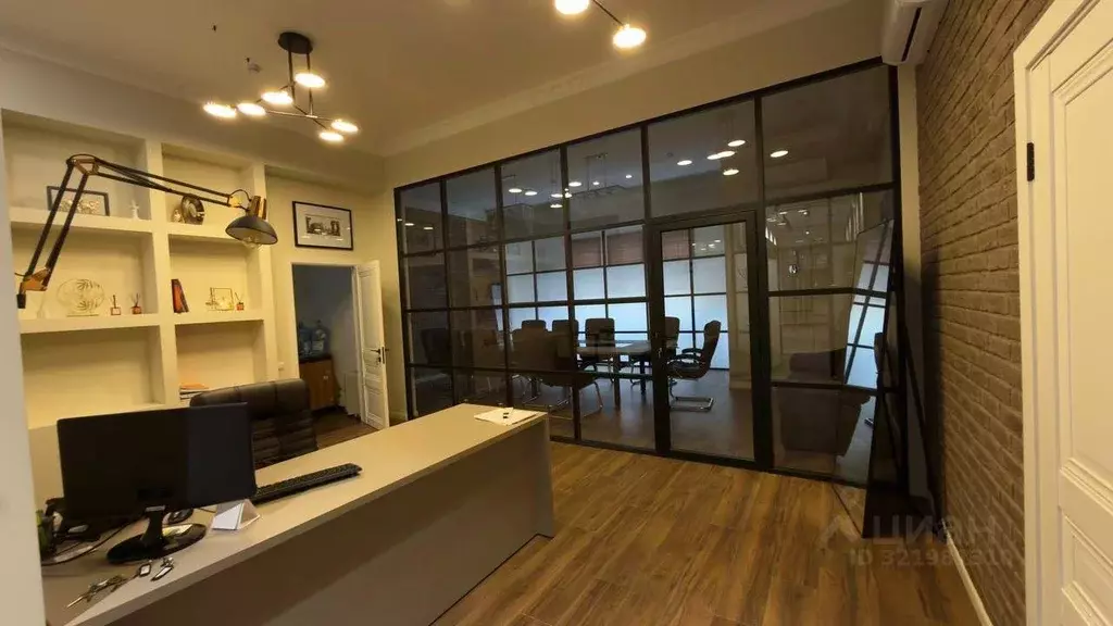 Офис в Оренбургская область, Оренбург Советская ул., 52 (336 м) - Фото 1