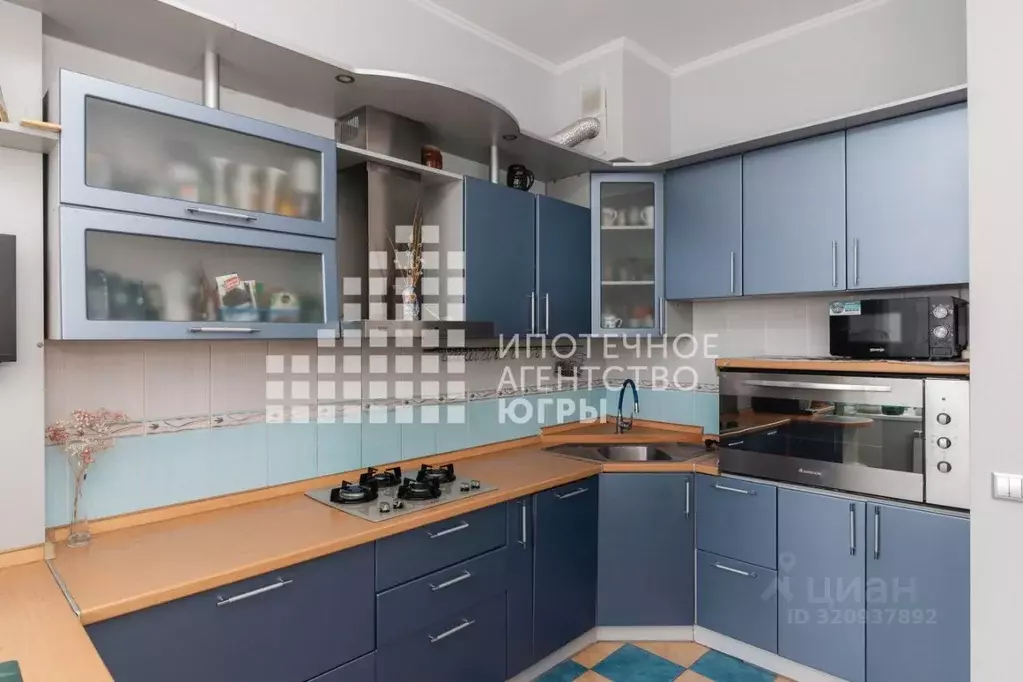 2-к кв. Ханты-Мансийский АО, Ханты-Мансийск ул. Дунина-Горкавича, 13 ... - Фото 1