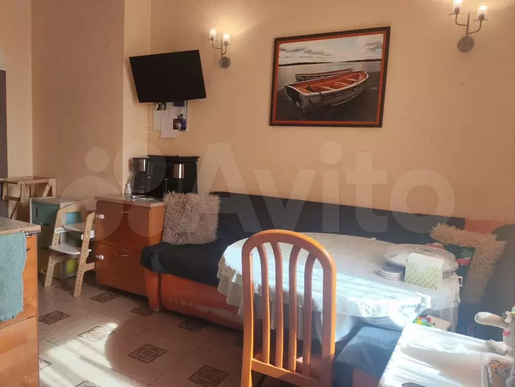 Комната 33,5 м в 2-к., 14/16 эт. - Фото 1