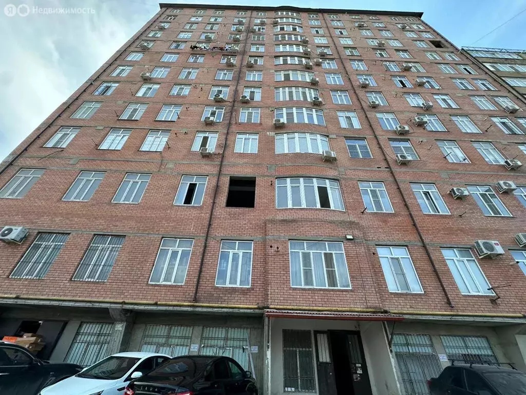 2-комнатная квартира: Махачкала, улица Генерала Омарова, 39А (65 м) - Фото 1