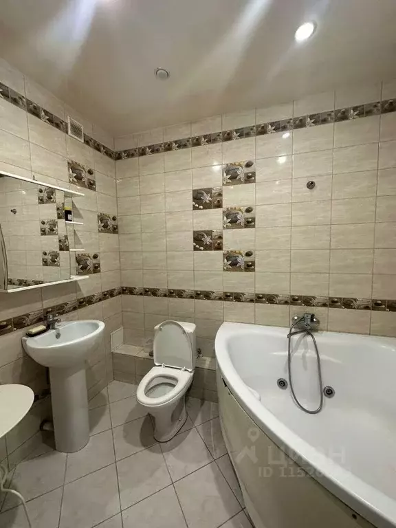 2-к кв. Татарстан, Казань ул. Сибгата Хакима, 44 (45.0 м) - Фото 1