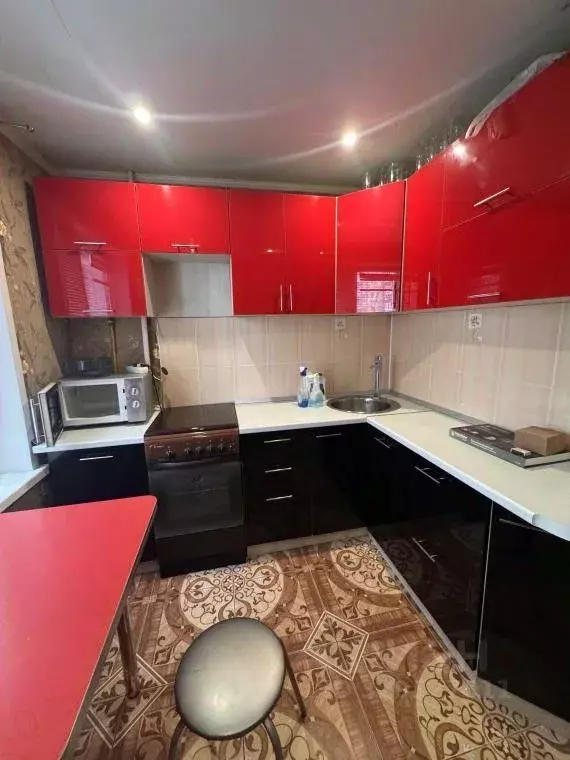 2-к кв. Татарстан, Зеленодольск ул. Королева, 12 (42.0 м) - Фото 1