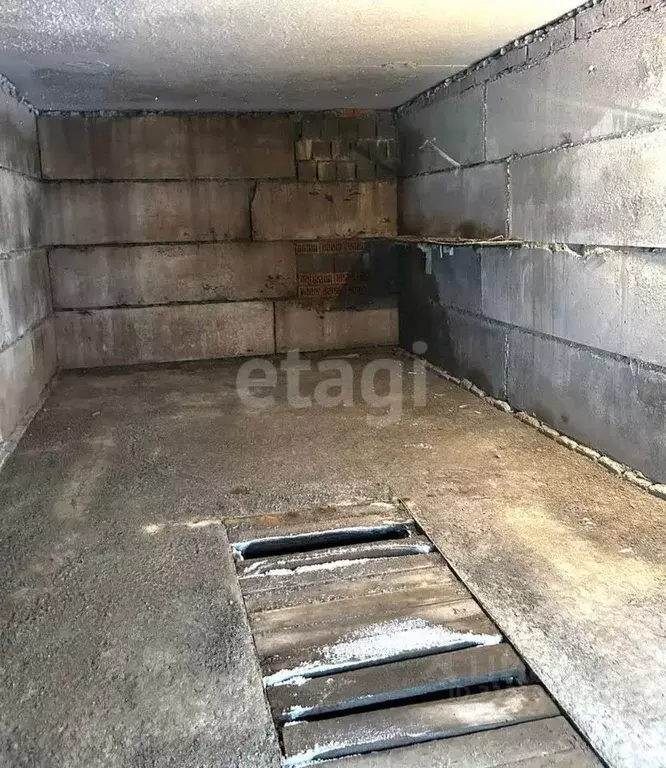 Гараж в Свердловская область, Нижний Тагил ул. Космонавтов, 6 (25 м) - Фото 1