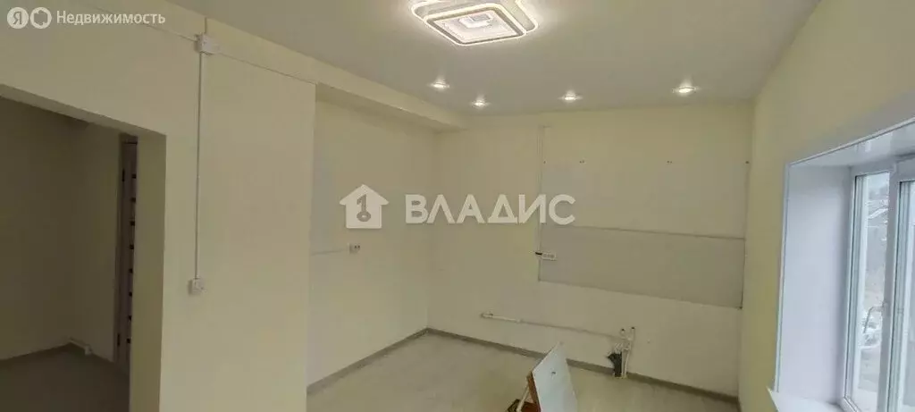 Дом в село Нижний Саянтуй, улица Калашникова, 27В (115.6 м) - Фото 1