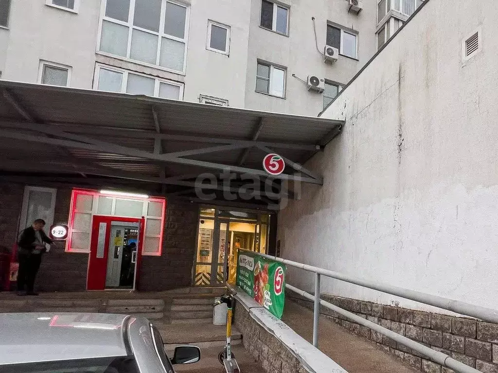Торговая площадь в Башкортостан, Уфа Комсомольская ул., 139 (583 м) - Фото 1