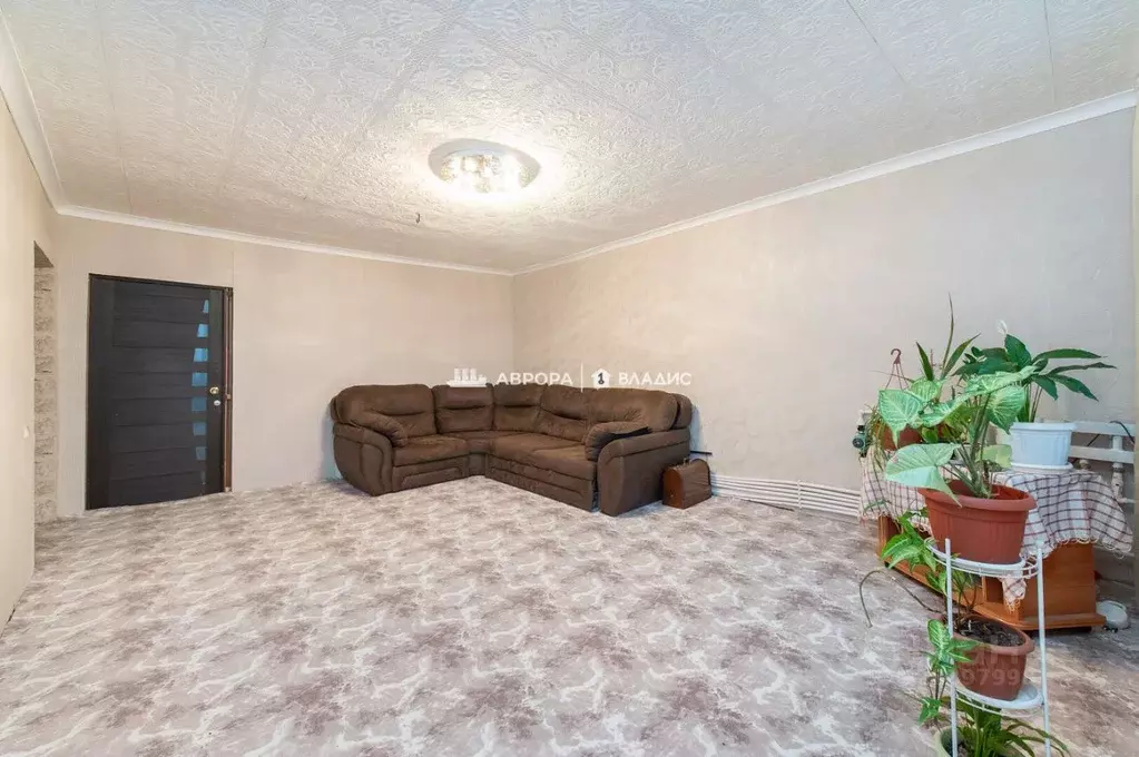 Дом в Челябинская область, Магнитогорск ул. Жувасина, 17 (218 м) - Фото 1