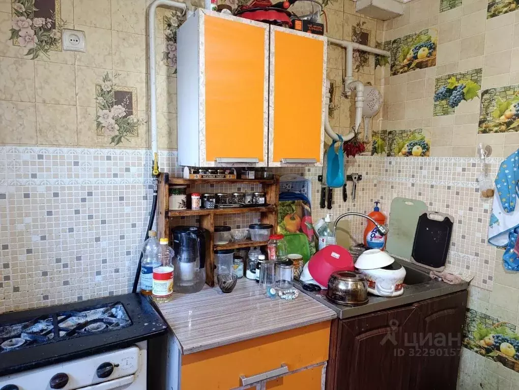 2-к кв. Волгоградская область, Волгоград ул. 64-й Армии, 12 (40.9 м) - Фото 2