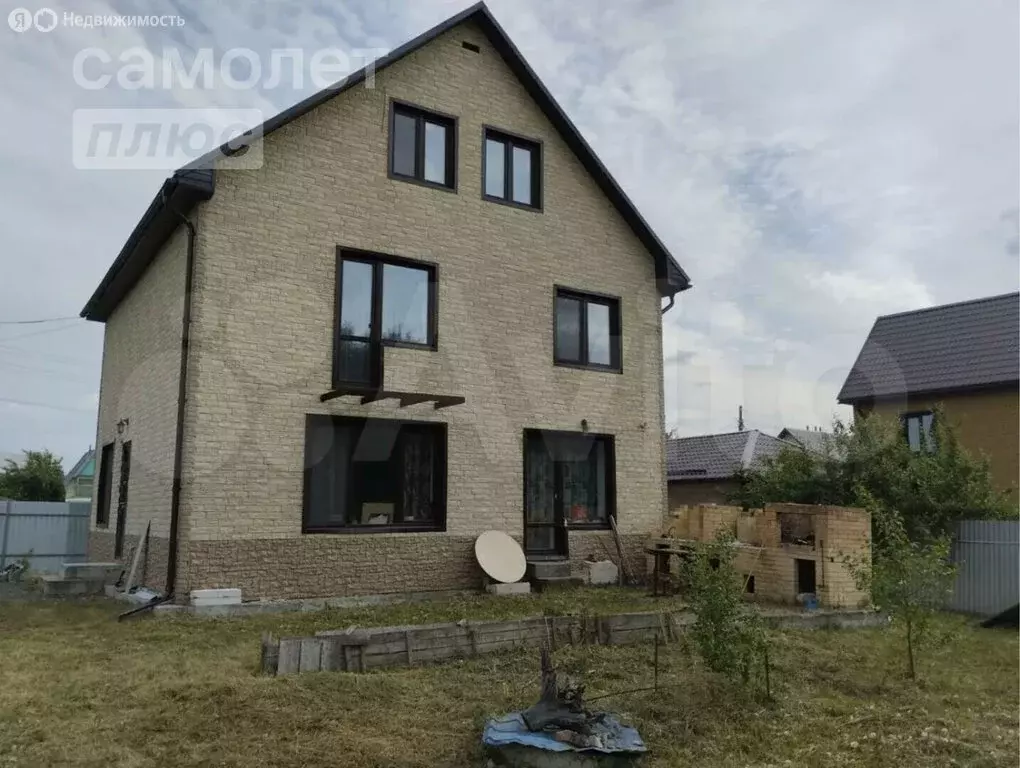 Дом в Тюменский район, деревня Патрушева (202 м) - Фото 0