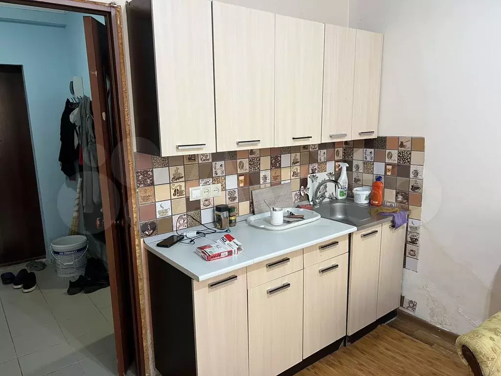 1-к. квартира, 47 м, 1/10 эт. - Фото 1