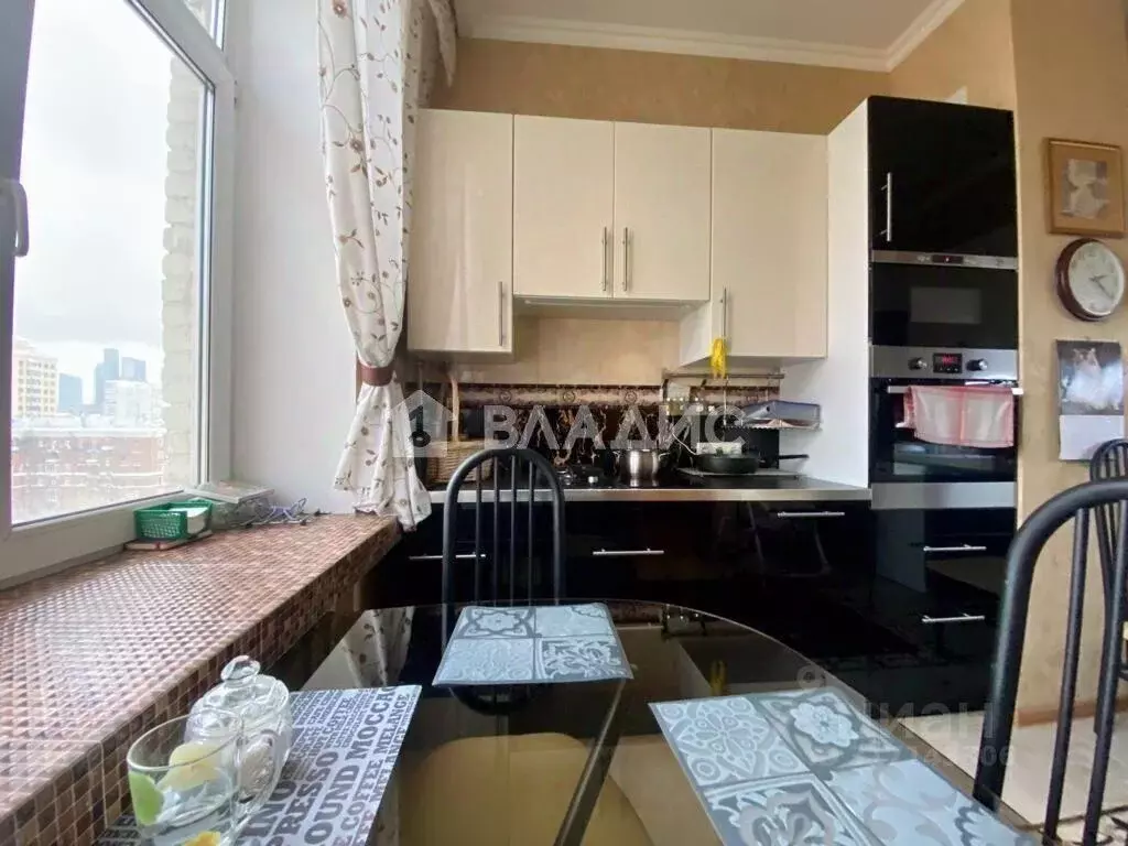 Квартира, 3 комнаты, 68 м - Фото 0