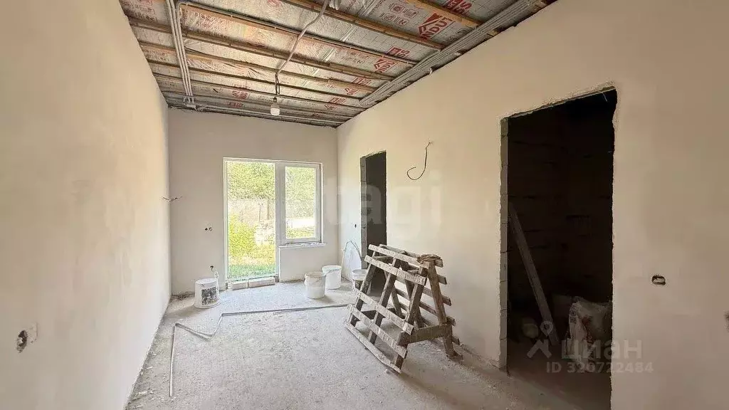 Дом в Крым, Симферопольский район, Молодежное пгт ул. Ломброзо (120 м) - Фото 1