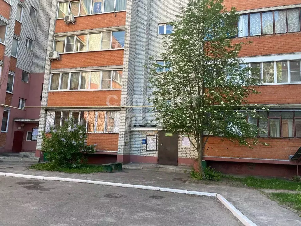 1-к кв. Курская область, Курск Орловская ул., 1 (41.0 м) - Фото 0