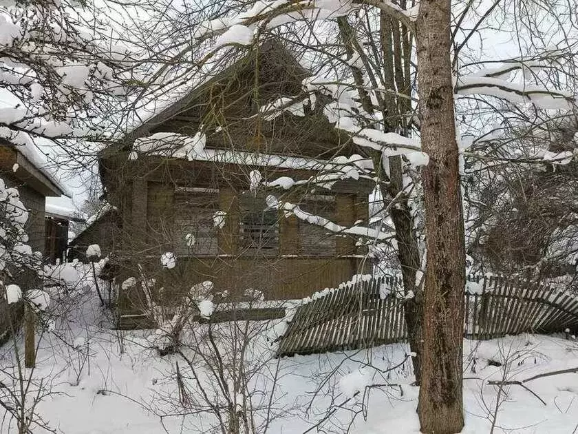 Участок в Малая Вишера, Новгородская улица, 85 (15 м) - Фото 1