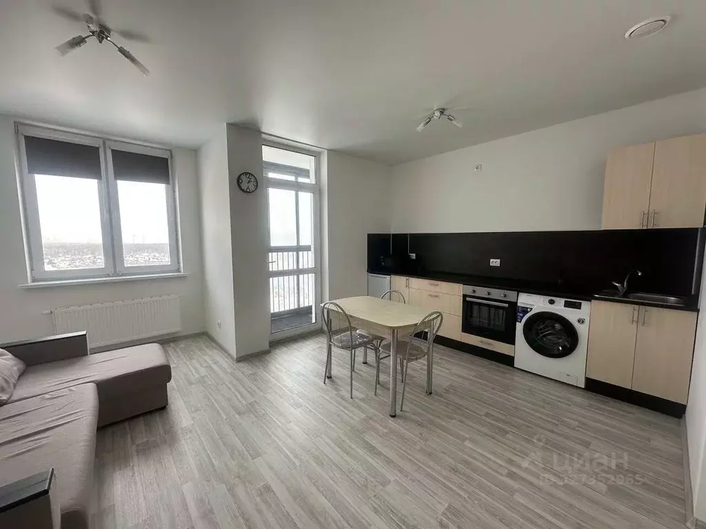 Студия Свердловская область, Екатеринбург ул. Хрустальногорская, 93 ... - Фото 1