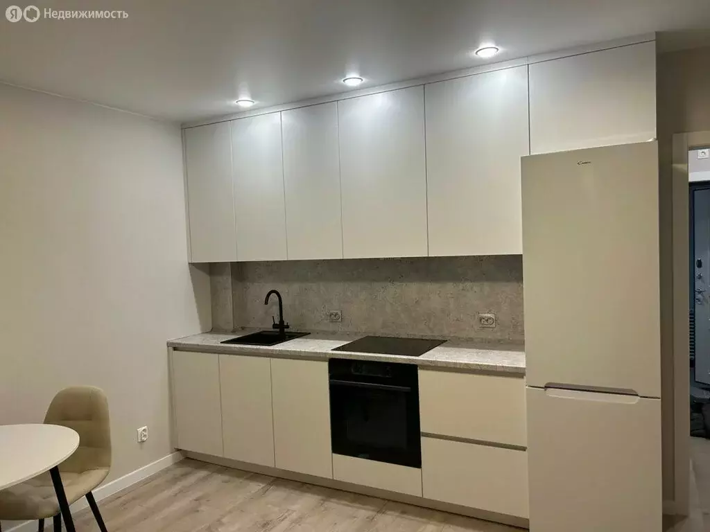 1-комнатная квартира: Тюмень, улица Константина Посьета, 4к1 (26.9 м) - Фото 1