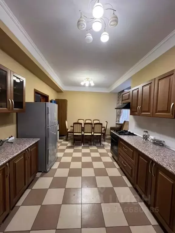 Дом в Ставропольский край, Кисловодск Широкая ул., 2А (220 м) - Фото 1