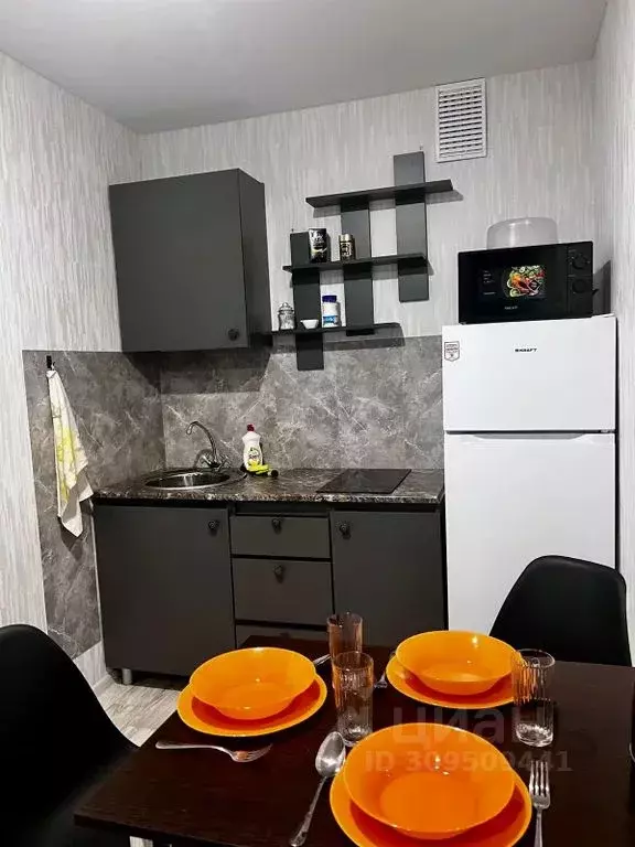 1-к кв. Вологодская область, Череповец Рыбинская ул., 33А (39.0 м) - Фото 1