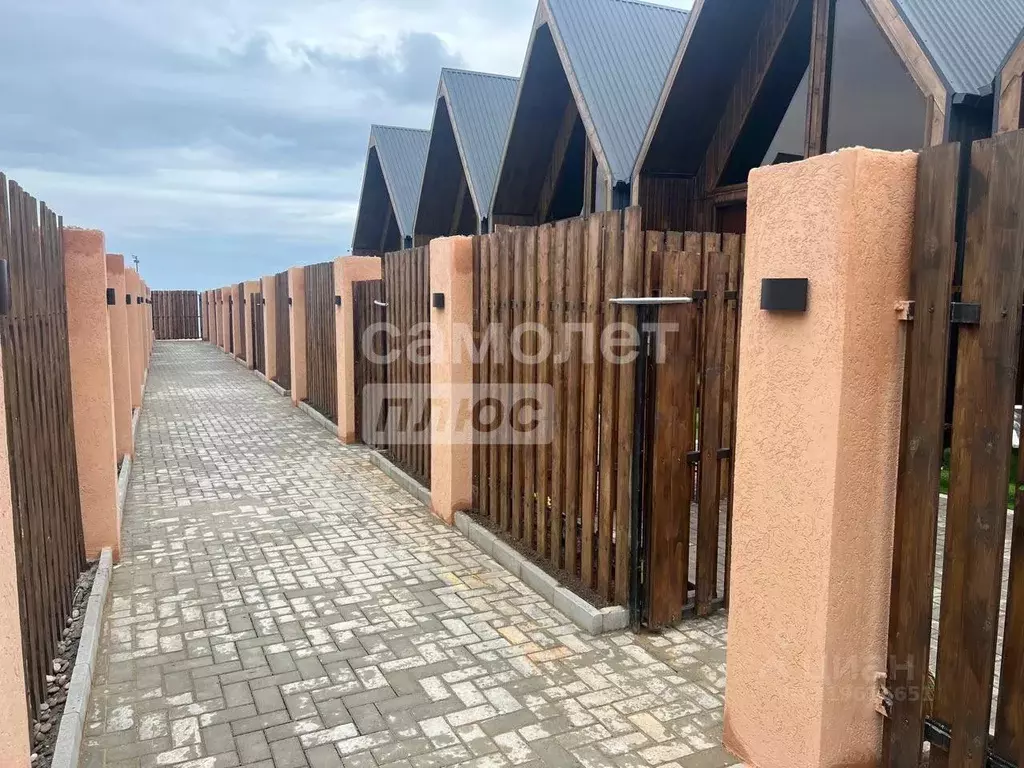 Дом в Дагестан, Дербент ул. Х. Тагиева, 53 (100 м) - Фото 1